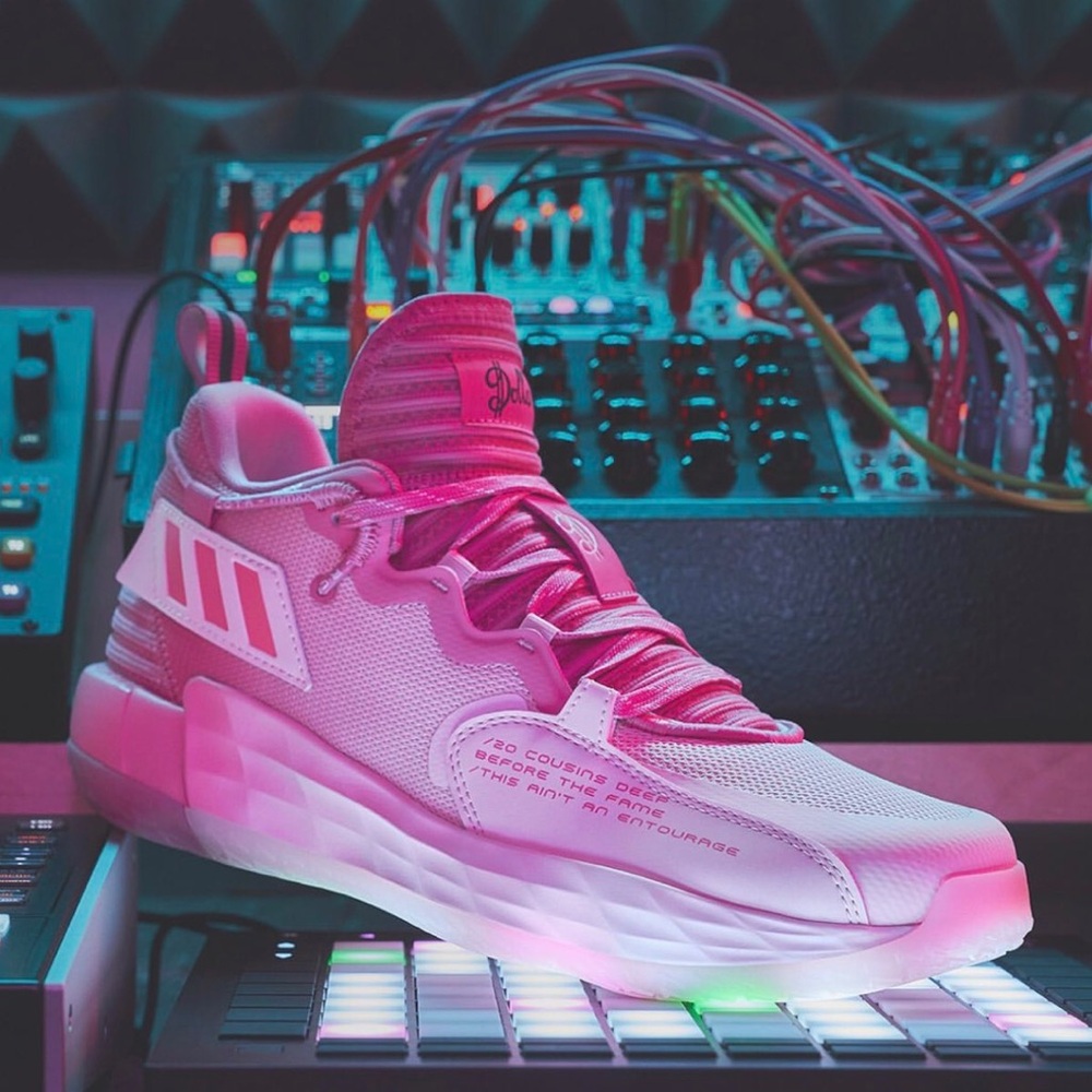 Adidas Damian Lillard shoe